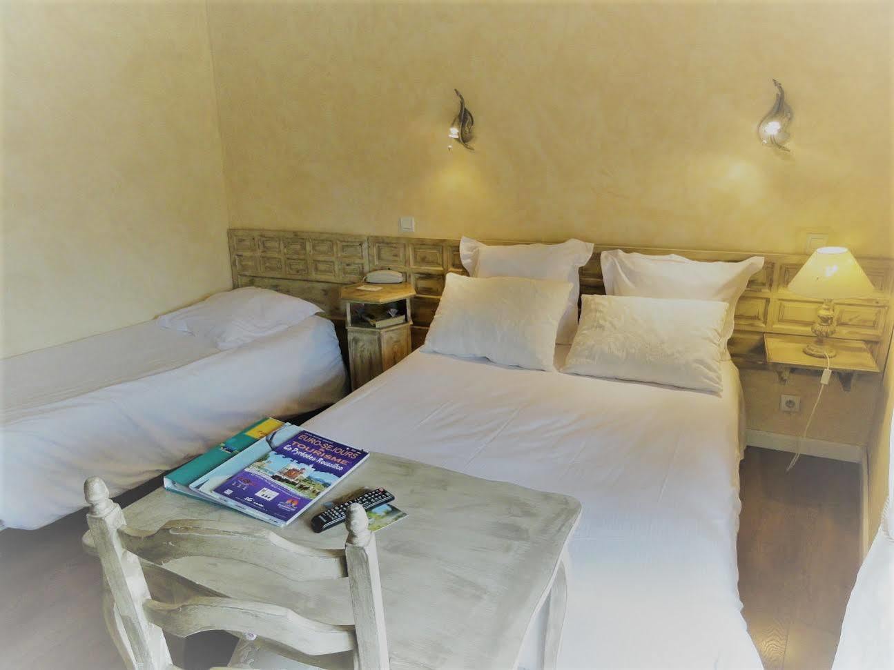 Logis Hotel Restaurant Planes Saillagouse Luaran gambar